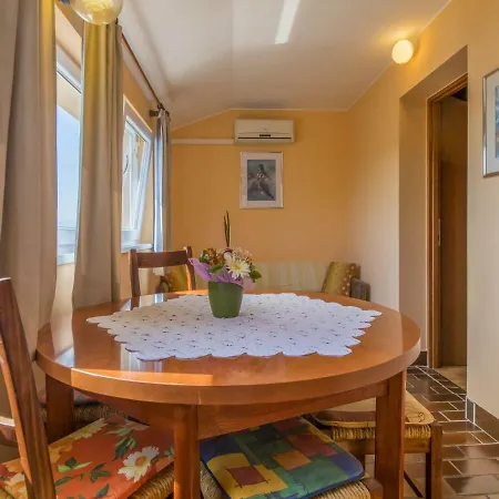 Plemmy Apartment Jadranovo