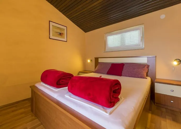 Plemmy Appartement Jadranovo